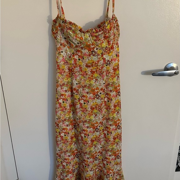 Hutch Sweetheart Midi Dress - Picture 2 of 5